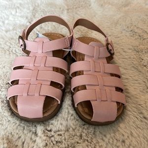 Old Navy Pink Sandals size 9